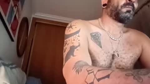 eemmee708927 online show from 10, 10, 2025