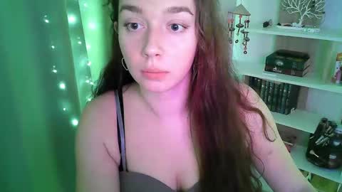 Snapshot of effie_balconii chatting on 20, 2, 2025 effie_balconii online show from 20, 2, 2025