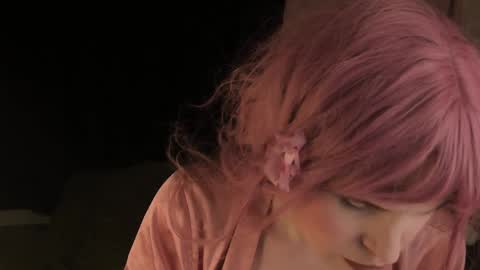 Effie Mur online show from 29, 12, 2024