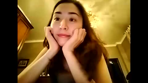 Effy online show from 8, 1, 2025