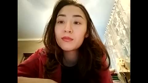 Effy online show from 19, 1, 2025