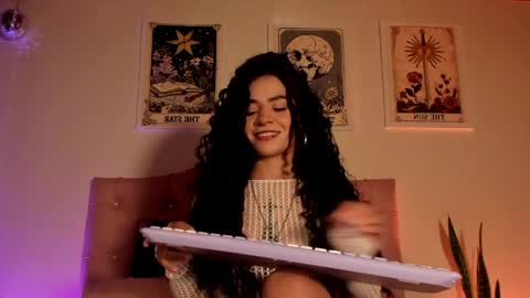 Snapshot of effy_cb chatting on 2, 4, 2026 effy online show from 2, 4, 2026