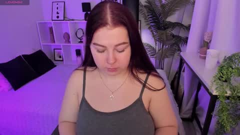 Snapshot of effyblush chatting on 23, 11, 2025 Effy online show from 23, 11, 2025