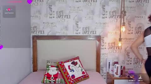  E F F Y  online show from 9, 12, 2024