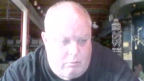 Snapshot of efriff chatting on 17, 6, 2026 efriff online show from 17, 6, 2026