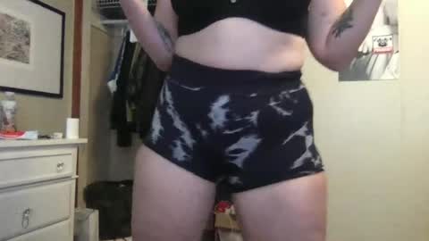 eggnog_and_booty online show from 30, 6, 2026