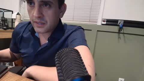 Snapshot of eguevara555500 chatting on 29, 5, 2026 SilverBulture online show from 29, 5, 2026