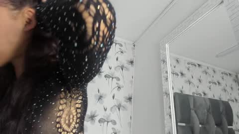 Snapshot of ehotloveaxxx chatting on 9, 1, 2025 Valery online show from 9, 1, 2025