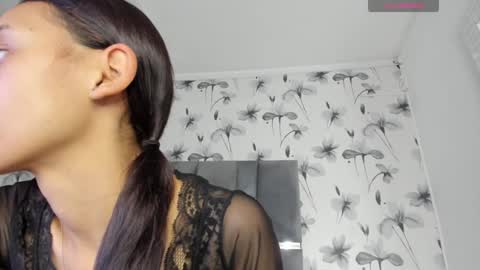 Snapshot of ehotloveaxxx chatting on 2, 2, 2025 Valery online show from 2, 2, 2025