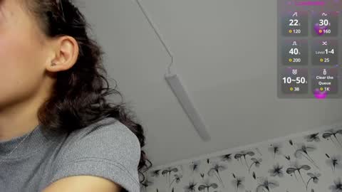 Snapshot of ehotloveaxxx chatting on 8, 2, 2025 Valery online show from 8, 2, 2025