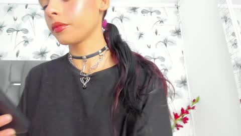 Snapshot of ehotloveaxxx chatting on 4, 11, 2025 Valery online show from 4, 11, 2025