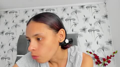 Snapshot of ehotloveaxxx chatting on 10, 11, 2025 Valery online show from 10, 11, 2025