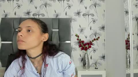 Snapshot of ehotloveaxxx chatting on 25, 11, 2025 Valery online show from 25, 11, 2025