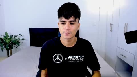 Snapshot of eiden_allenx1 chatting on 2, 1, 2025 eiden_allenx1 online show from 2, 1, 2025