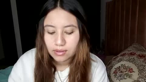 Snapshot of eimy_collin chatting on 24, 1, 2025 EIMY MODEL INDEPENDENT online show from 24, 1, 2025