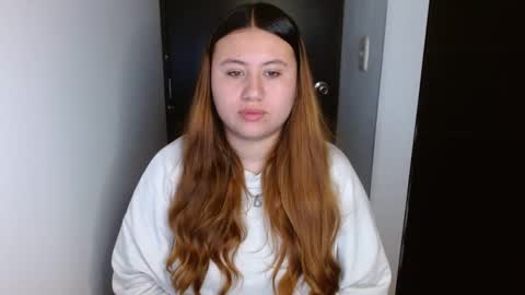 Snapshot of eimy_collin chatting on 18, 2, 2025 EIMY MODEL INDEPENDENT online show from 18, 2, 2025