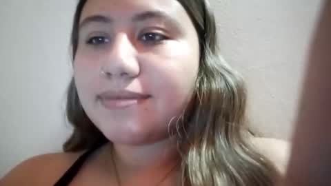 Snapshot of eimy_collin chatting on 17, 12, 2025 EIMY MODEL INDEPENDENT online show from 17, 12, 2025