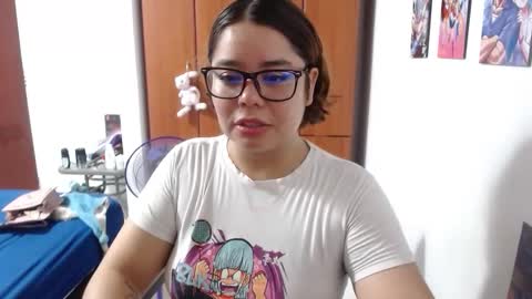 Snapshot of eimy_saenzz chatting on 14, 12, 2025 eimy_saenzz online show from 14, 12, 2025