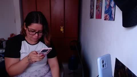 eimy_saenzz online show from 9, 4, 2026