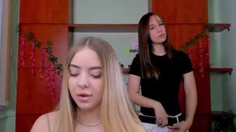 Snapshot of eira_mouse chatting on 19, 7, 2026 Sweet Eira online show from 19, 7, 2026