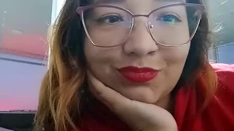 Eirene online show from 19, 12, 2024