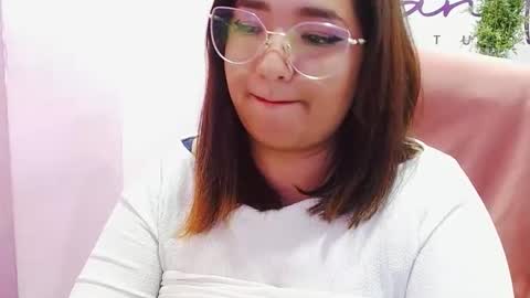 Eirene online show from 3, 11, 2025