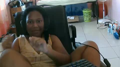 Eirondra Valeen online show from 12, 10, 2025