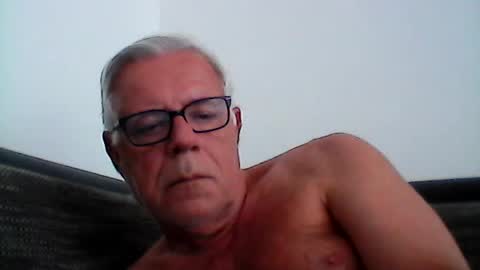 Snapshot of eisbaer1957 chatting on 27, 6, 2026 eisbaer1957 online show from 27, 6, 2026
