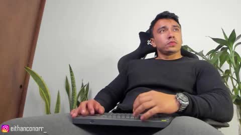 EITHAN CONOR online show from 12, 9, 2025