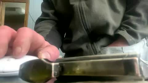 Snapshot of ejbooker11 chatting on 23, 11, 2025 PiedPiper online show from 23, 11, 2025