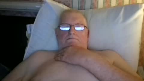 eketman1964 online show from 10, 10, 2025