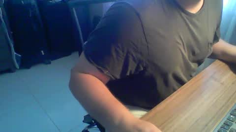 Juan Pablo M online show from 25, 2, 2025