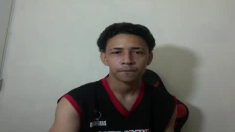 Snapshot of el_menor chatting on 18, 4, 2026 Instagram BelowAbajo online show from 18, 4, 2026