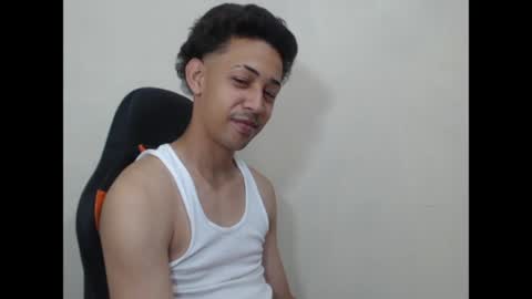 Snapshot of el_menor chatting on 20, 5, 2026 Instagram BelowAbajo online show from 20, 5, 2026