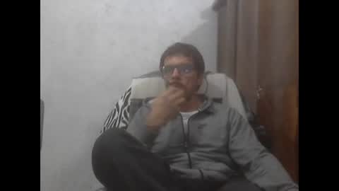 Snapshot of el_principe_veryhot chatting on 11, 3, 2025 el_principe_veryhot online show from 11, 3, 2025