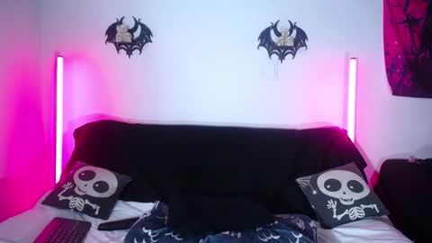 Snapshot of elaine6 chatting on 13, 2, 2026 eli online show from 13, 2, 2026