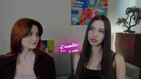 Snapshot of elani_lune chatting on 21, 5, 2026 Elani online show from 21, 5, 2026
