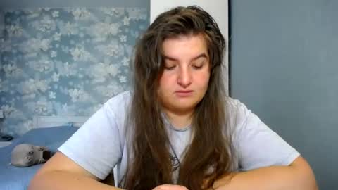 Snapshot of elanis_blair chatting on 7, 7, 2026 Elanis online show from 7, 7, 2026