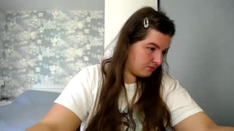 Snapshot of elanis_blair chatting on 19, 7, 2026 Elanis online show from 19, 7, 2026