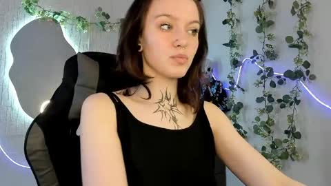 elastikiss online show from 16, 4, 2026