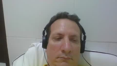 Snapshot of elcamello6 chatting on 18, 12, 2024 elcamello6 online show from 18, 12, 2024