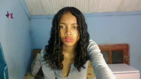 Snapshot of eldie69 chatting on 14, 12, 2025 eldie69 online show from 14, 12, 2025