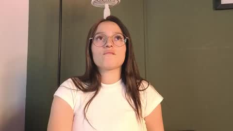Snapshot of elecktra_sweet chatting on 13, 5, 2026 Elecktra online show from 13, 5, 2026