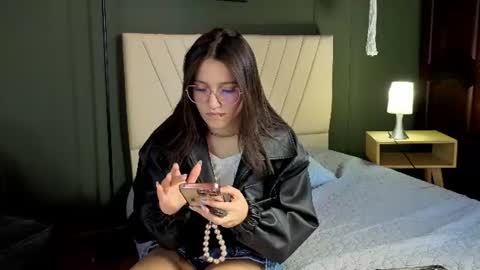 Snapshot of elecktra_sweet chatting on 16, 6, 2026 Elecktra online show from 16, 6, 2026
