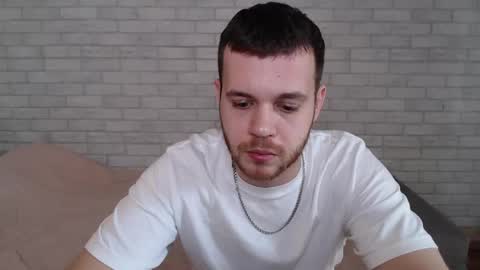 Alex online show from 8, 4, 2026