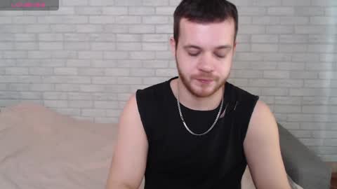 Snapshot of electric_smile chatting on 21, 4, 2026 Alex online show from 21, 4, 2026
