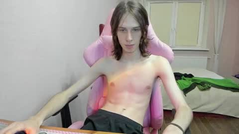 Snapshot of eleganc3 chatting on 5, 11, 2025 eleganc3 online show from 5, 11, 2025