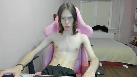 Snapshot of eleganc3 chatting on 6, 11, 2025 eleganc3 online show from 6, 11, 2025