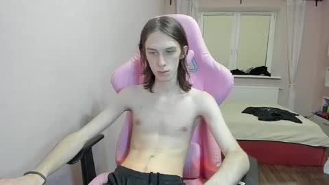 Snapshot of eleganc3 chatting on 10, 11, 2025 eleganc3 online show from 10, 11, 2025