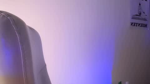 Snapshot of elektra_sky11 chatting on 8, 2, 2025 Elektra Sky online show from 8, 2, 2025